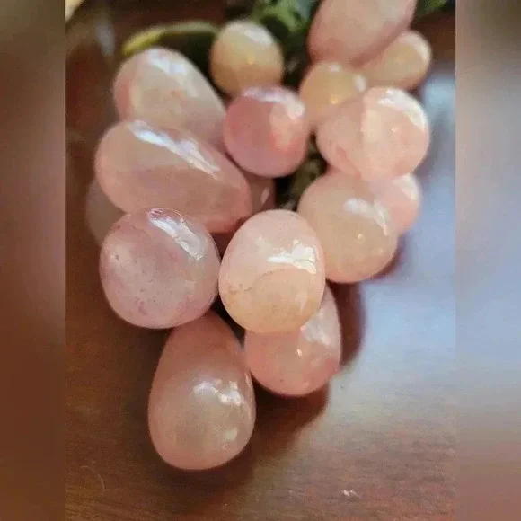 Vintage Mid-Century Rose Quartz Stone Grapes - Picture 2 of 5